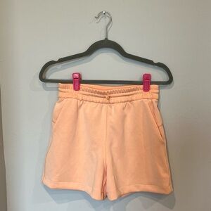 Lululemon Peach Bellini Softstreme High Rise Short 4” Size 4